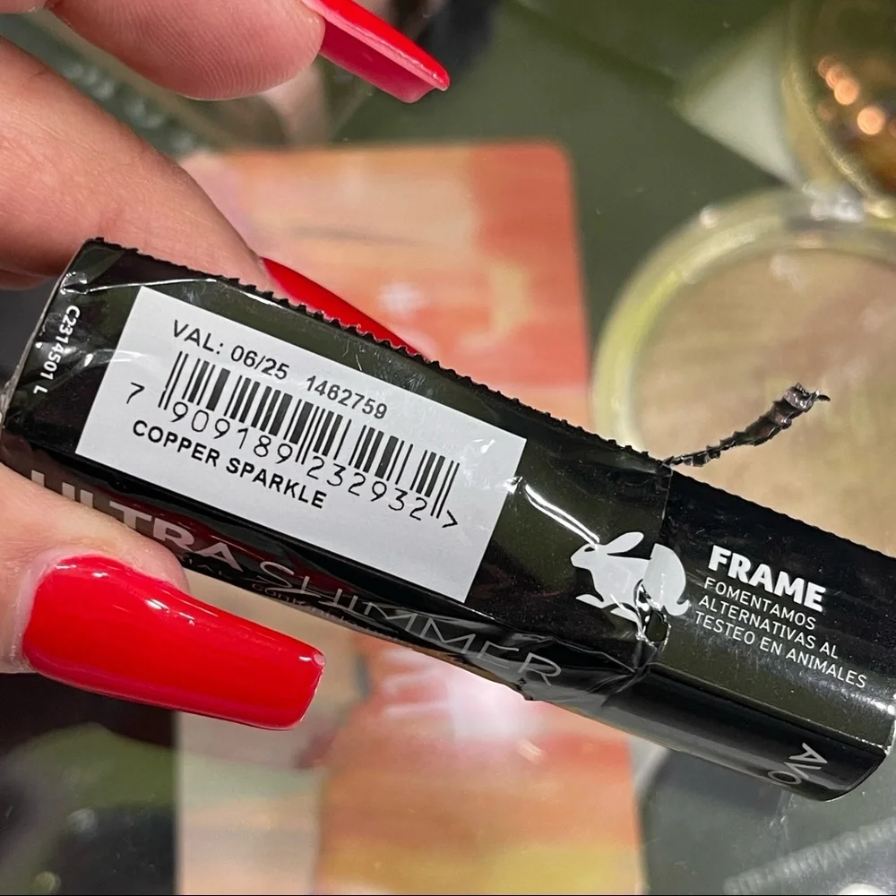 Avon Ultra Shimmer Lipstick Copper Sparkle - Picture 7 of 7